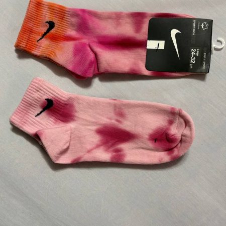 جوراب آبرنگی